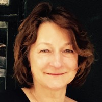 Caroline Roux